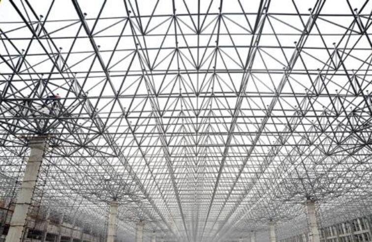 黄冈网架公司为您分享干煤棚在后期的使用保养方法